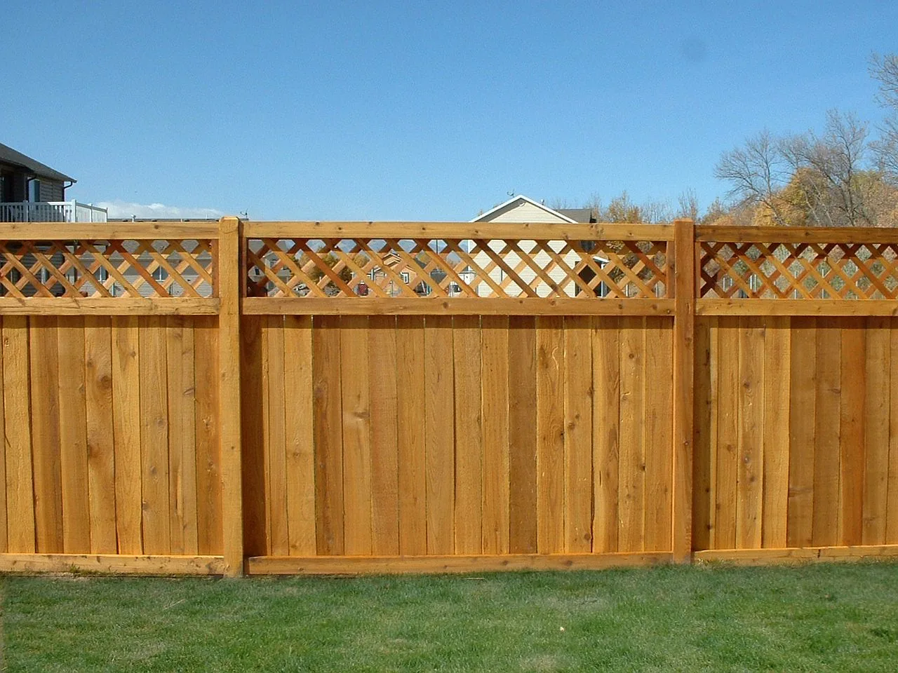 Lattice-top cedar privacy fence
